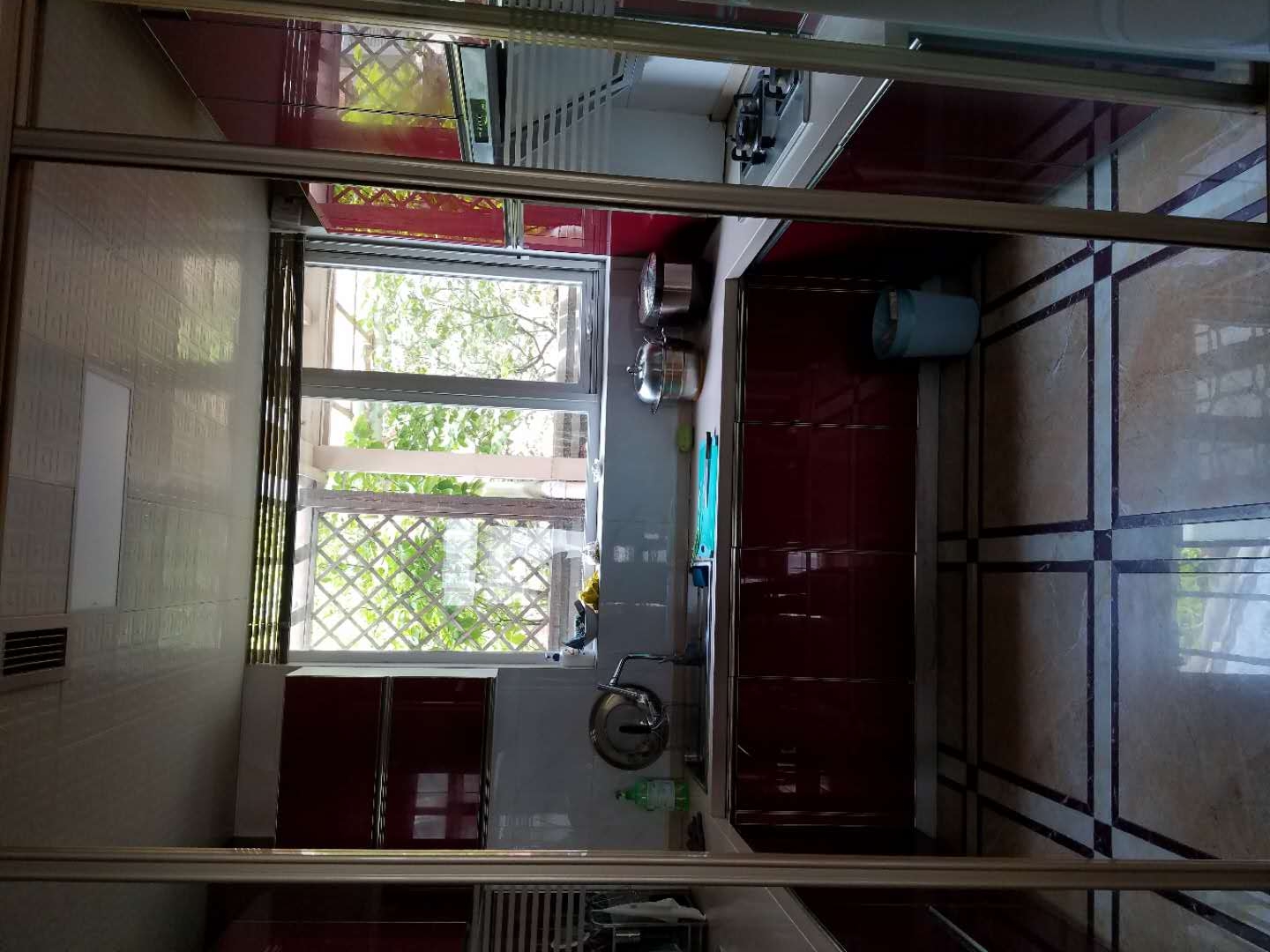 278平1400萬 獨棟 中等裝修 大花園 物業(yè)南側(cè) 位置好 大面寬 小進(jìn)深 戶型好